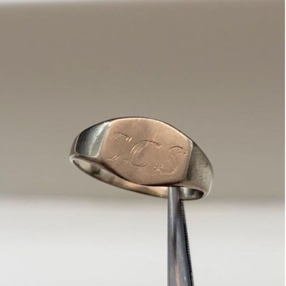 Gold Coast Jewelry - Vintage 10K White Gold Monogram Signet Ring 2.70g Size 7.75 Estate Initial CCS